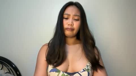_shinelee online show from 05/19/26, 08:09