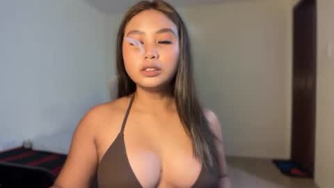 Snapshot of _shinelee chatting on 07/20/26, 06:43 _shinelee online show from 07/20/26, 06:43
