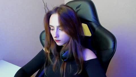 Snapshot of _silverdream chatting on 01/09/25, 11:45 _silverdream online show from 01/09/25, 11:45