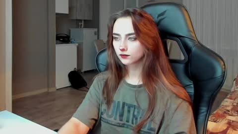 Snapshot of _silverdream chatting on 02/09/25, 03:22 _silverdream online show from 02/09/25, 03:22