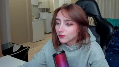 Snapshot of _silverdream chatting on 10/02/25, 10:06 _silverdream online show from 10/02/25, 10:06