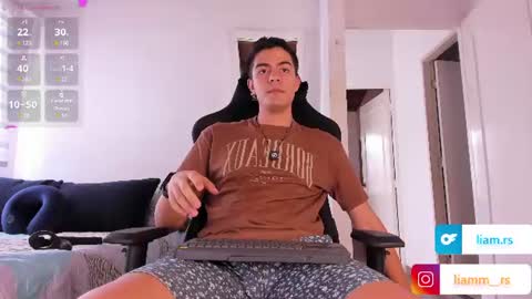 Liam  modelo independiente online show from 06/23/26, 08:29