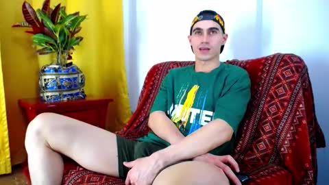 _skyleer_ online show from 11/22/25, 11:48