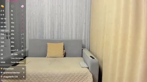 _smetanka_ online show from 03/10/25, 08:34