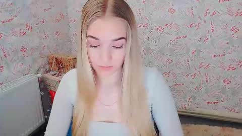 Snapshot of _snow_queen__ chatting on 02/05/25, 10:51 Rachel online show from 02/05/25, 10:51