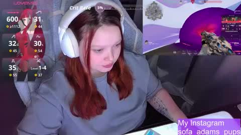 Snapshot of _sofia_adam_ chatting on 12/19/25, 07:04 pups online show from 12/19/25, 07:04