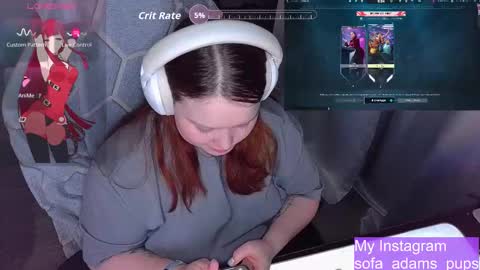 Snapshot of _sofia_adam_ chatting on 12/19/25, 07:10 pups online show from 12/19/25, 07:10