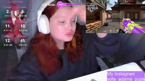 Snapshot of _sofia_adam_ chatting on 12/21/25, 11:50 pups online show from 12/21/25, 11:50