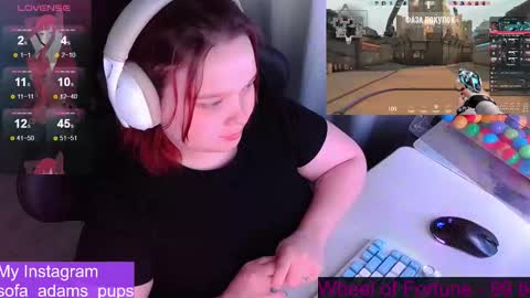 Snapshot of _sofia_adam_ chatting on 03/02/26, 06:25 pups online show from 03/02/26, 06:25