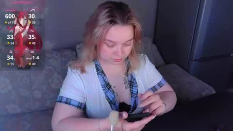 Snapshot of _sofia_adam_ chatting on 07/21/26, 04:59 pups online show from 07/21/26, 04:59