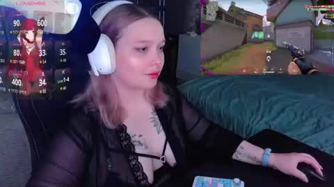 Snapshot of _sofia_adam_ chatting on 07/27/26, 04:19 pups online show from 07/27/26, 04:19