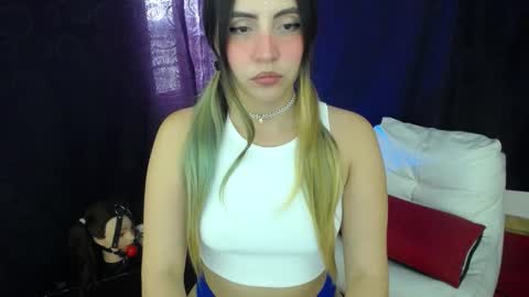 Sofia online show from 01/06/26, 06:44