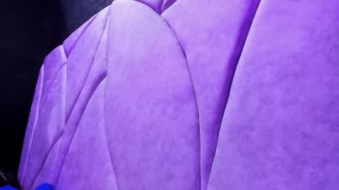 _sofidiamond_ online show from 03/09/26, 12:20