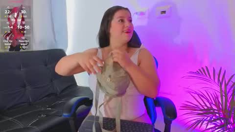 Snapshot of _sol_cute chatting on 02/12/26, 12:22 sol online show from 02/12/26, 12:22