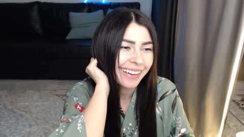 Sophy online show from 12/03/24, 05:09