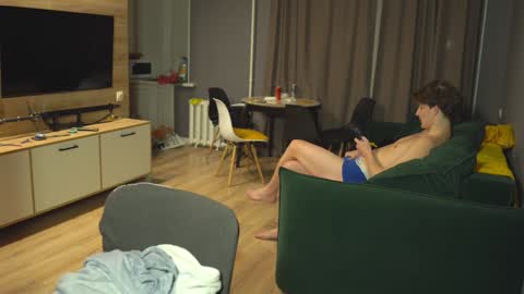 Snapshot of _sopranos_ chatting on 12/03/24, 12:59 OLIVERpvt is open online show from 12/03/24, 12:59