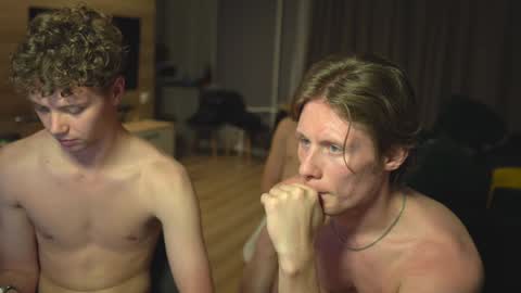 Snapshot of _sopranos_ chatting on 01/06/25, 04:13 OLIVERpvt is open online show from 01/06/25, 04:13