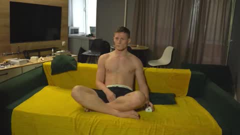 Snapshot of _sopranos_ chatting on 09/25/25, 11:58 OLIVERpvt is open online show from 09/25/25, 11:58