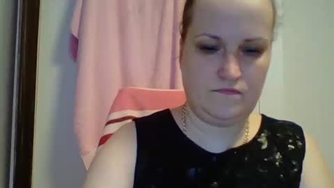 Snapshot of _squirty_pussyyy_ chatting on 03/01/25, 04:44 Melisa online show from 03/01/25, 04:44