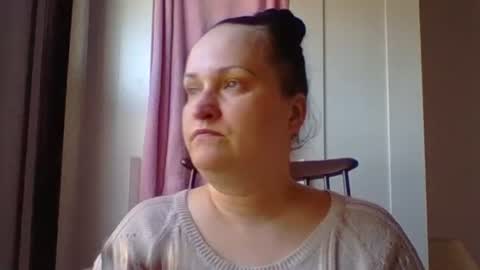 Snapshot of _squirty_pussyyy_ chatting on 03/05/25, 03:18 Melisa online show from 03/05/25, 03:18