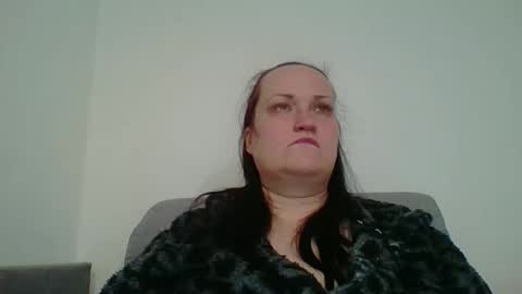 Snapshot of _squirty_pussyyy_ chatting on 10/17/25, 02:30 Melisa online show from 10/17/25, 02:30