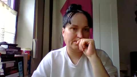 Snapshot of _squirty_pussyyy_ chatting on 06/12/26, 06:18 Melisa online show from 06/12/26, 06:18