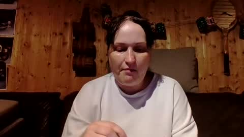 Snapshot of _squirty_pussyyy_ chatting on 06/27/26, 01:39 Melisa online show from 06/27/26, 01:39