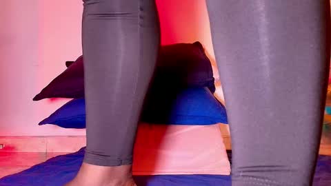 susy online show from 10/17/25, 11:57