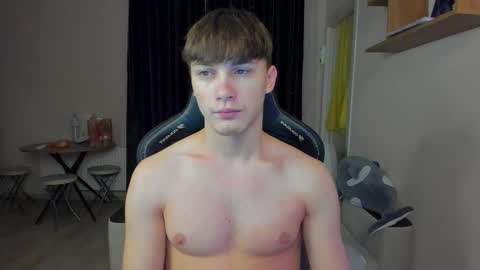 MARKPVT IS OPEN online show from 12/20/25, 03:35