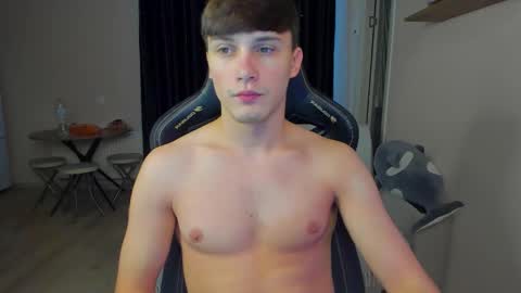 MARKPVT IS OPEN online show from 12/22/25, 08:00