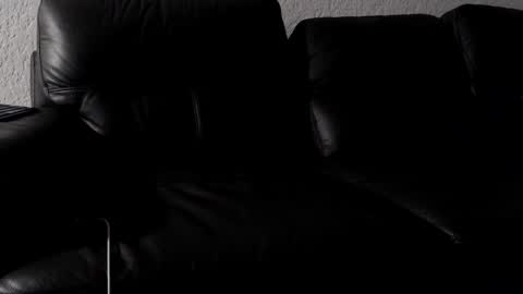 Snapshot of _str8_sancho chatting on 02/20/25, 05:33 Originally str8 sancho but cant access account online show from 02/20/25, 05:33