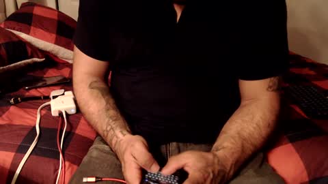 Snapshot of _str8_sancho chatting on 03/04/25, 09:51 Originally str8 sancho but cant access account online show from 03/04/25, 09:51