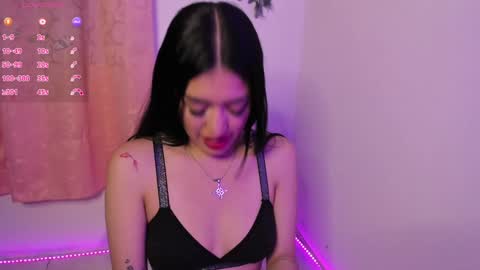 Angela   online show from 01/08/25, 02:35