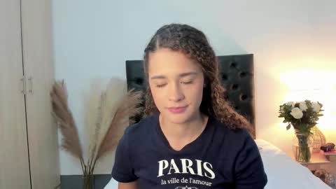 Sussi online show from 09/09/25, 01:43
