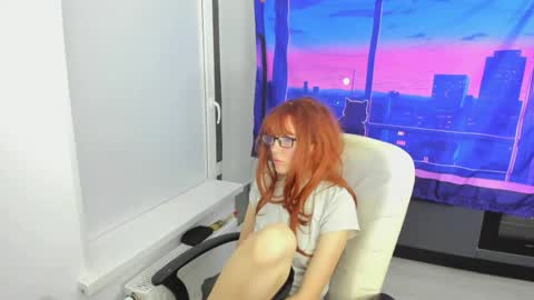 Snapshot of _suunbeam_ chatting on 05/12/26, 09:01 Sun online show from 05/12/26, 09:01
