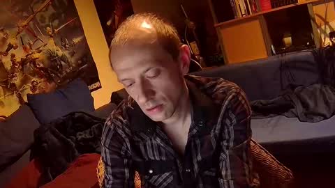 Sven online show from 09/25/25, 08:12