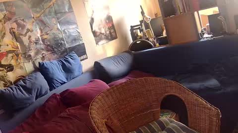 Sven online show from 11/12/25, 01:22