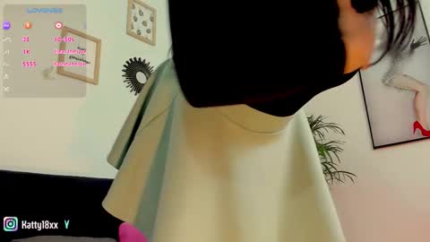    online show from 10/31/25, 12:44