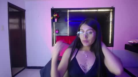 _sweet_lia_ online show from 03/25/26, 08:37