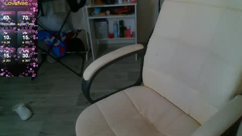 Snapshot of _sweet_ruby_ chatting on 02/17/25, 11:34 Milana welcome to my world online show from 02/17/25, 11:34