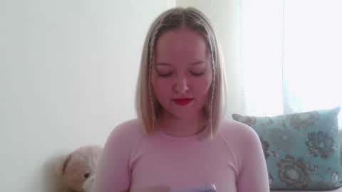 _sweet_smile_ online show from 09/30/25, 09:36