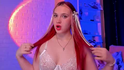 Snapshot of _sweetiemary_ chatting on 11/30/25, 07:40 _sweetiemary_ online show from 11/30/25, 07:40