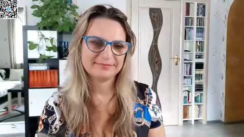 Daria online show from 10/13/25, 09:09