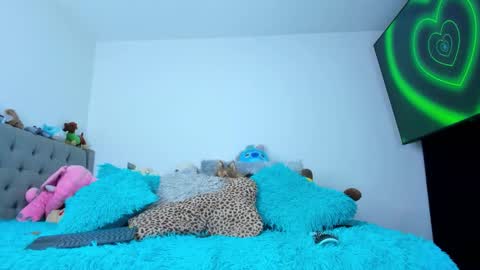 Maria Fernanda online show from 02/02/26, 07:12