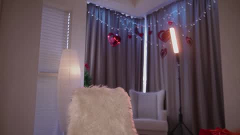 Annie online show from 03/02/26, 07:15