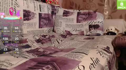 Mia online show from 09/29/25, 02:06