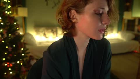 Evi online show from 12/22/24, 01:55