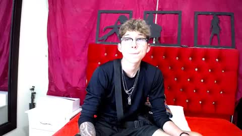 Thomas online show from 02/16/25, 12:19