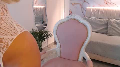 _tiffany1 online show from 11/21/25, 09:13