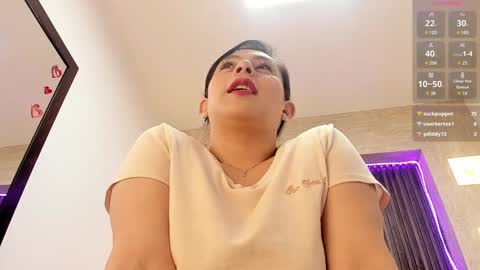 Snapshot of _tiffany_queen chatting on 12/27/24, 06:53 Stefania online show from 12/27/24, 06:53